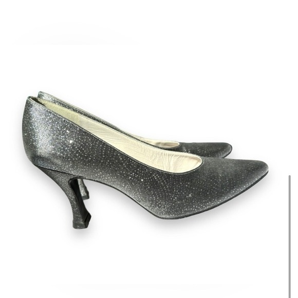 Stuart Weitzman Silver Gray Sparkle Heels Size 7B Excellent Condition - Picture 3 of 16